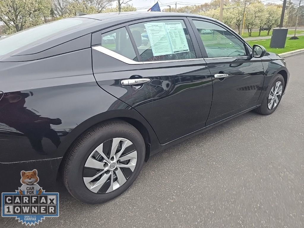 Used 2025 Nissan Altima 2.5 S FWD image 8