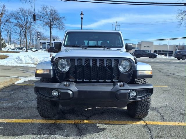 Used 2022 Jeep Gladiator Willys image 3
