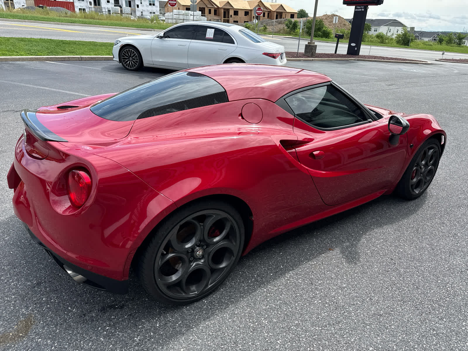 Used 2015 Alfa Romeo 4C Launch Edition w/ Convenience Group RWD image 7