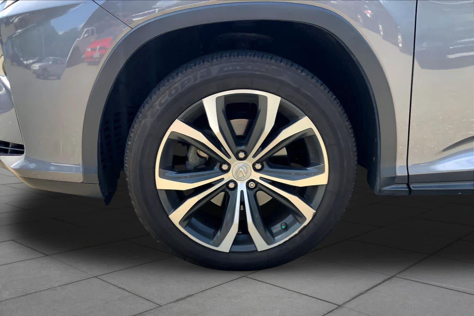 Used 2017 Lexus RX 350 AWD w/ Premium Package image 11