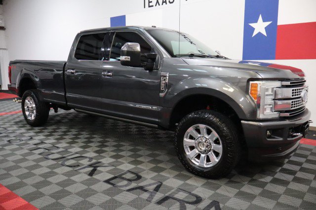 Used 2017 Ford F350 Platinum w/ Platinum Ultimate Package AWD/4WD image 13