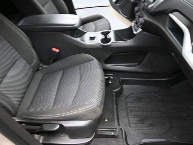 Used 2023 GMC Terrain SLE w/ Driver Convenience Package image 27