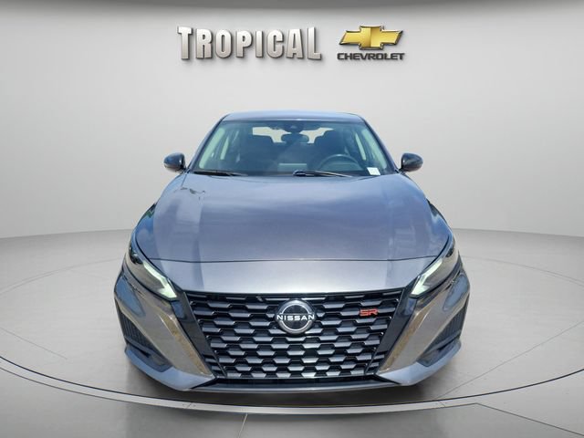 Used 2024 Nissan Altima 2.5 SR FWD image 8