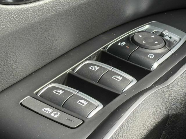 New 2026 Kia Sorento S FWD image 15