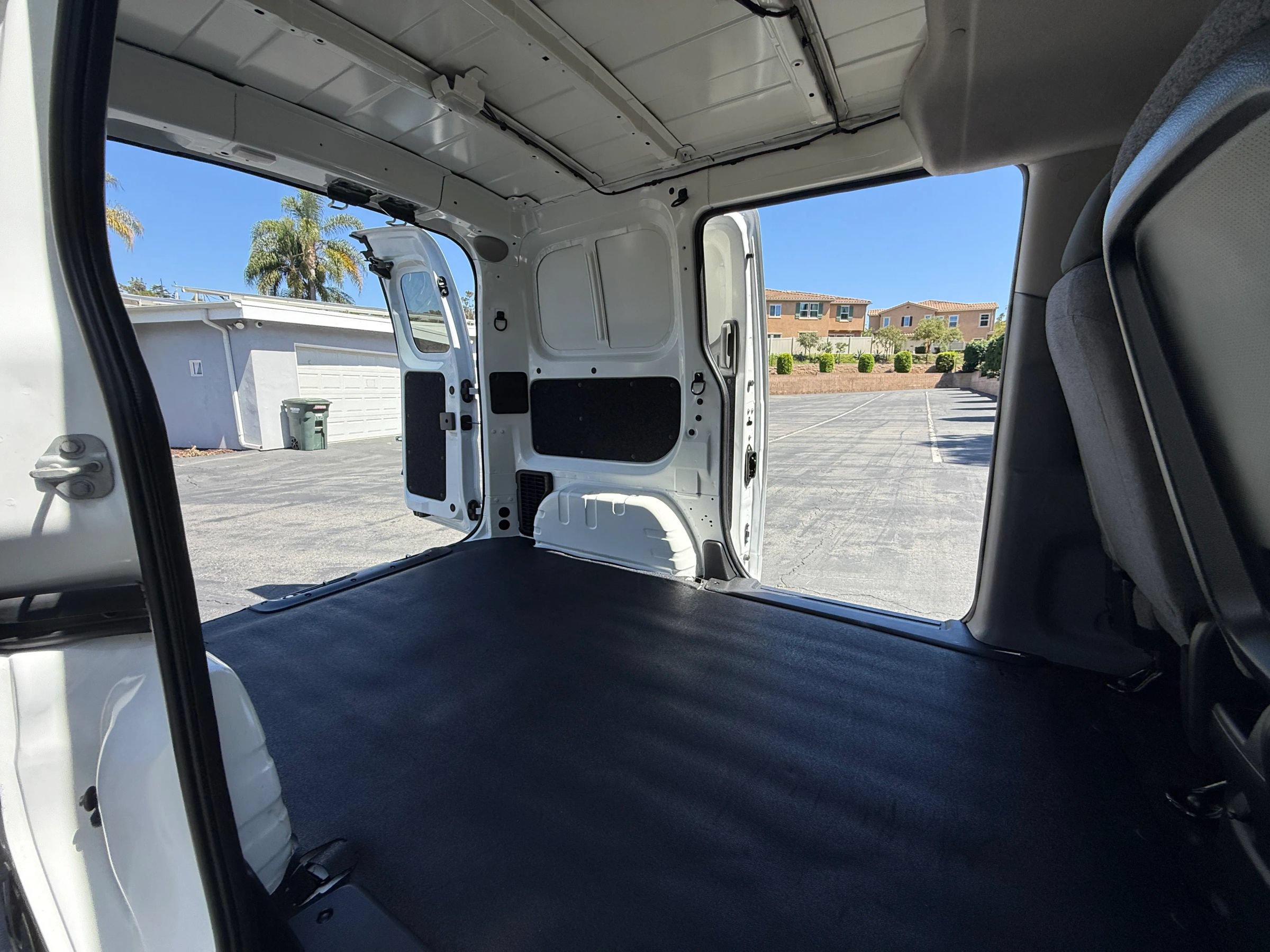 Used 2020 Nissan NV200 SV w/ Back Door Glass Package FWD image 22