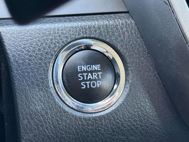 Used 2020 Toyota Camry SE image 16