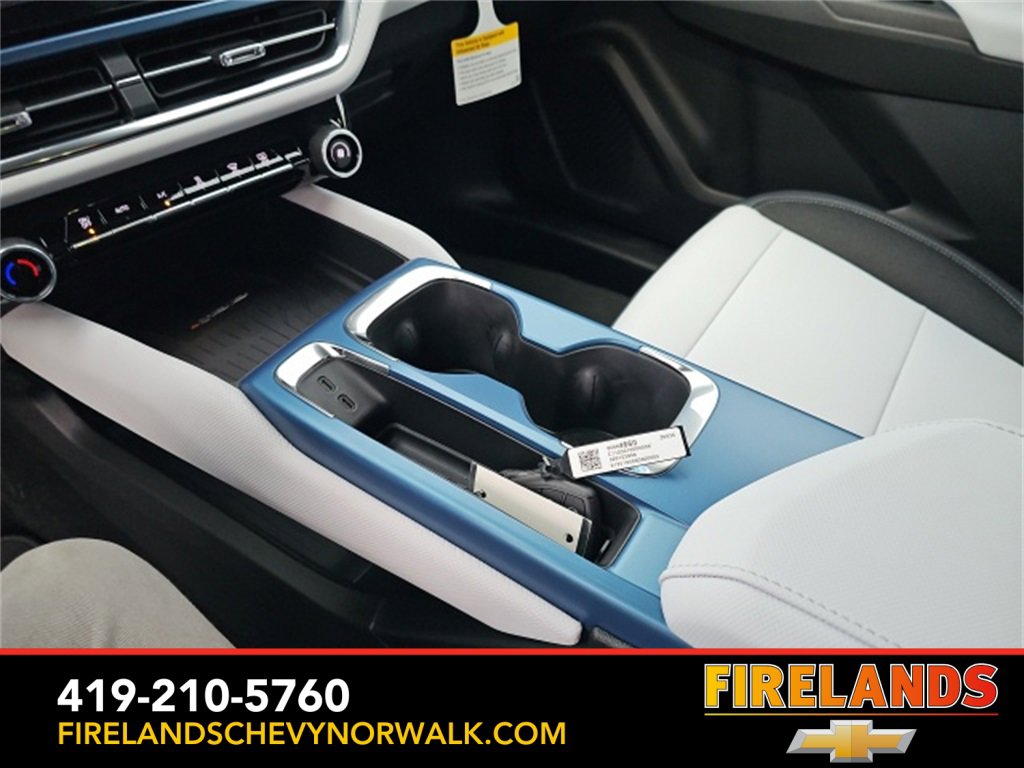 New 2026 Chevrolet Equinox EV LT image 44