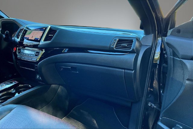Used 2020 Honda Ridgeline Black Edition image 27