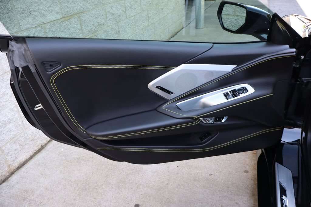 Used 2020 Chevrolet Corvette Stingray Premium Cpe w/ 3LT Preferred Equipment Group RWD image 19