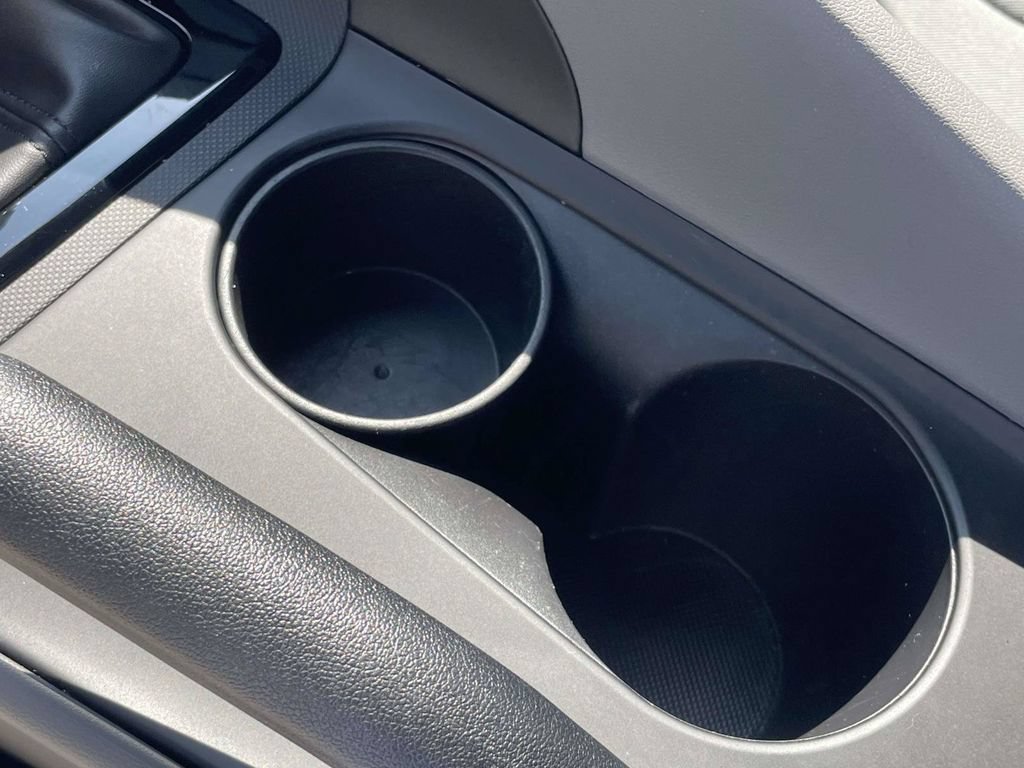 Certified 2024 Hyundai Elantra SEL FWD image 26