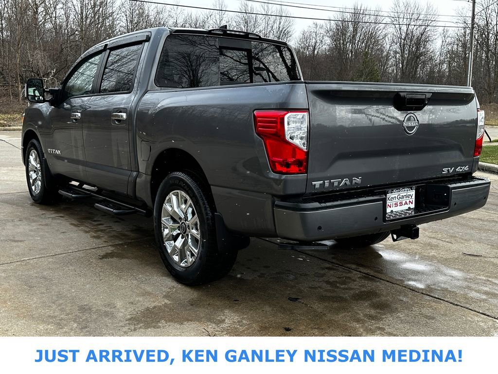 Certified 2024 Nissan Titan SV w/ SV Convenience Package image 5