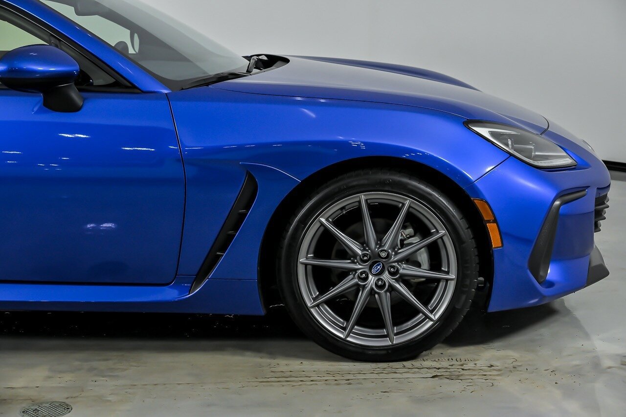 Used 2024 Subaru BRZ Limited RWD image 15