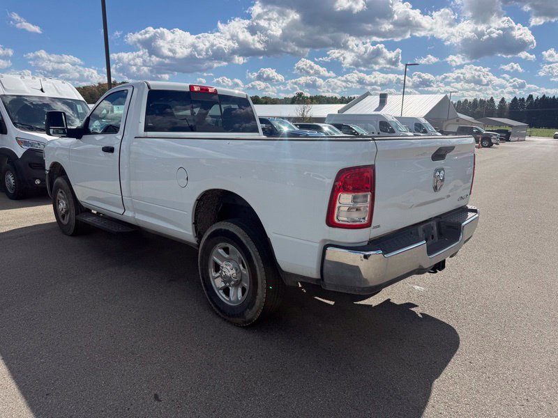 Used 2024 RAM 3500 Tradesman w/ Chrome Appearance Group AWD/4WD image 12
