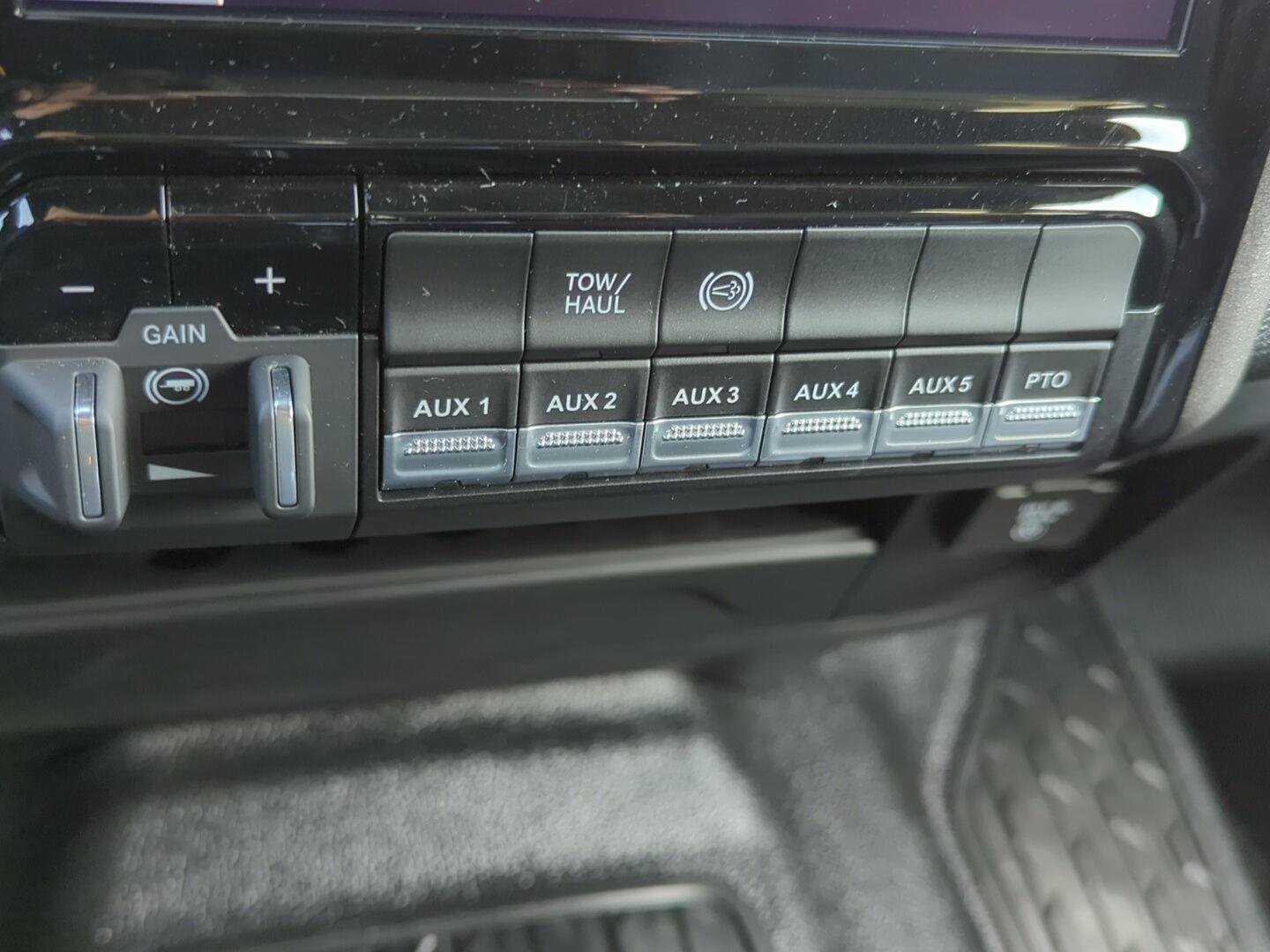 New 2026 RAM 5500 Tradesman image 27