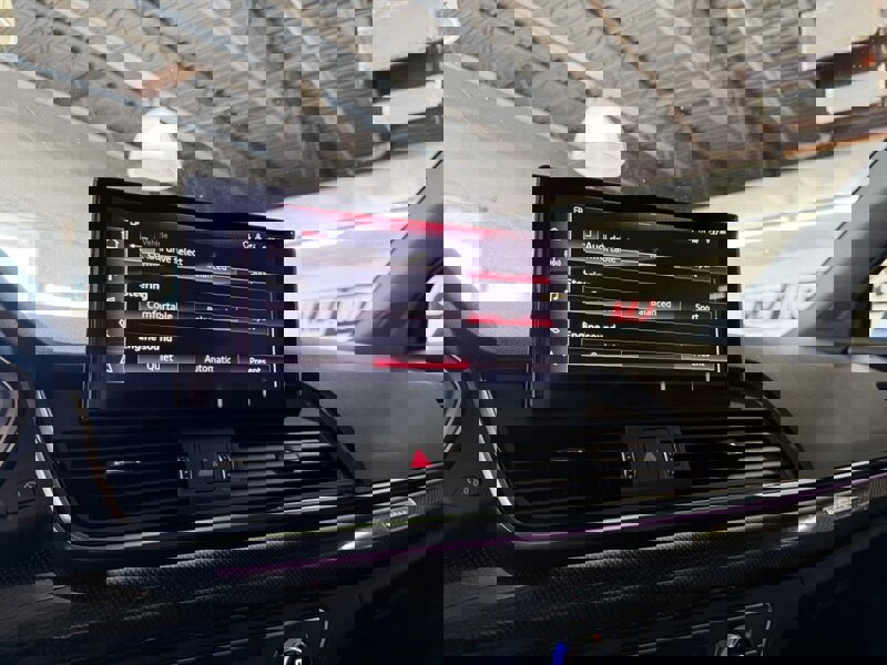 Used 2021 Audi SQ5 Prestige w/ Prestige Package image 28