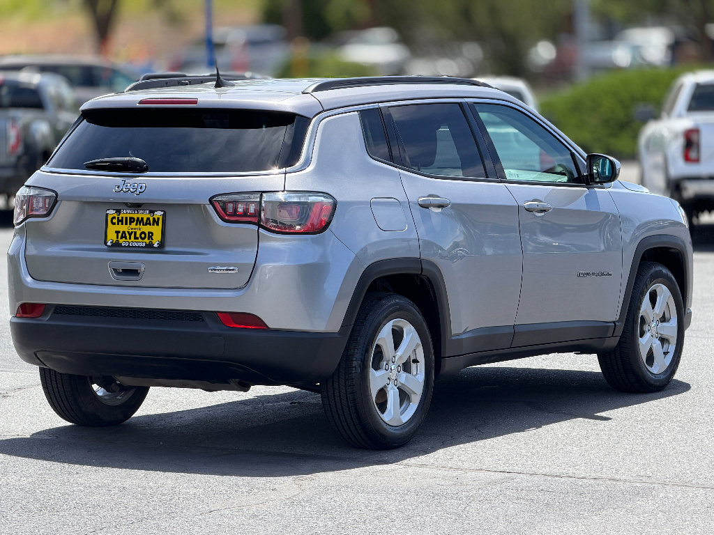 Used 2018 Jeep Compass Latitude w/ Popular Equipment Group FWD image 21