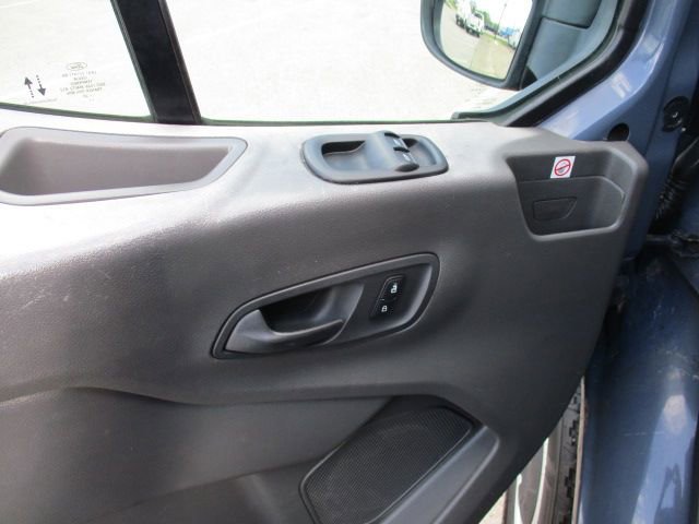 Used 2019 Ford Transit 250 148 High Roof Extended RWD image 10