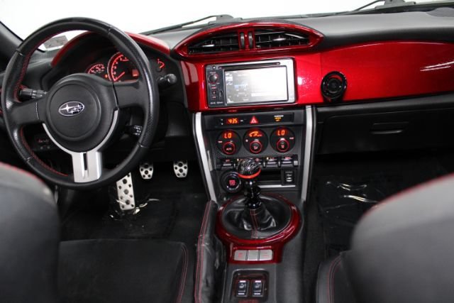 Used 2013 Subaru BRZ Limited w/ Popular Pkg 1A RWD image 2
