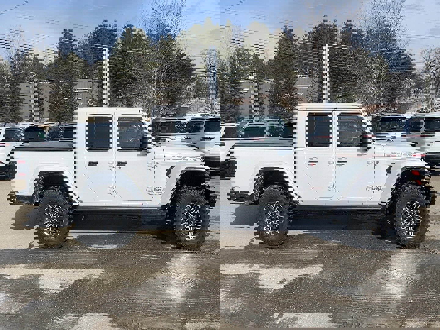 New 2026 Jeep Gladiator Mojave image 4