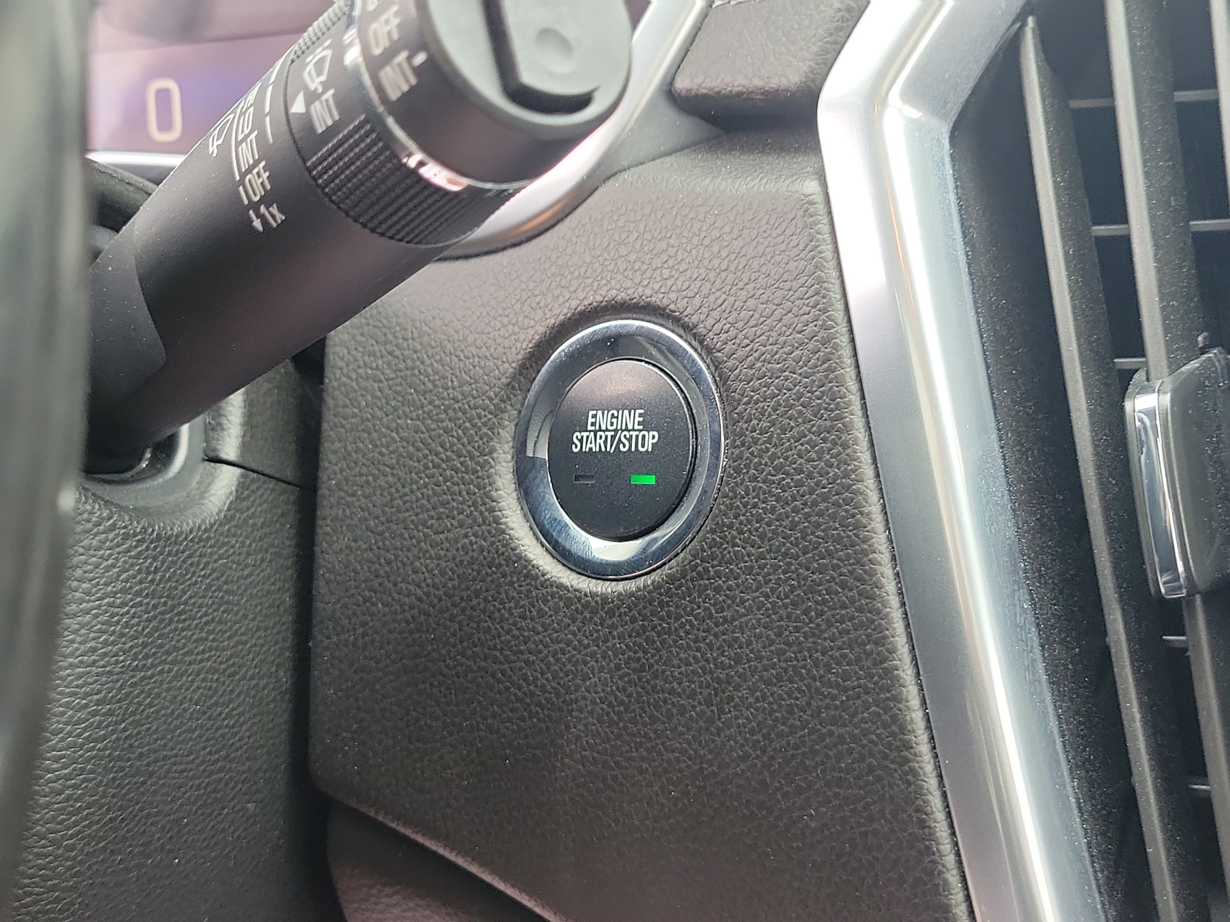 Used 2016 Cadillac SRX Luxury AWD/4WD image 31