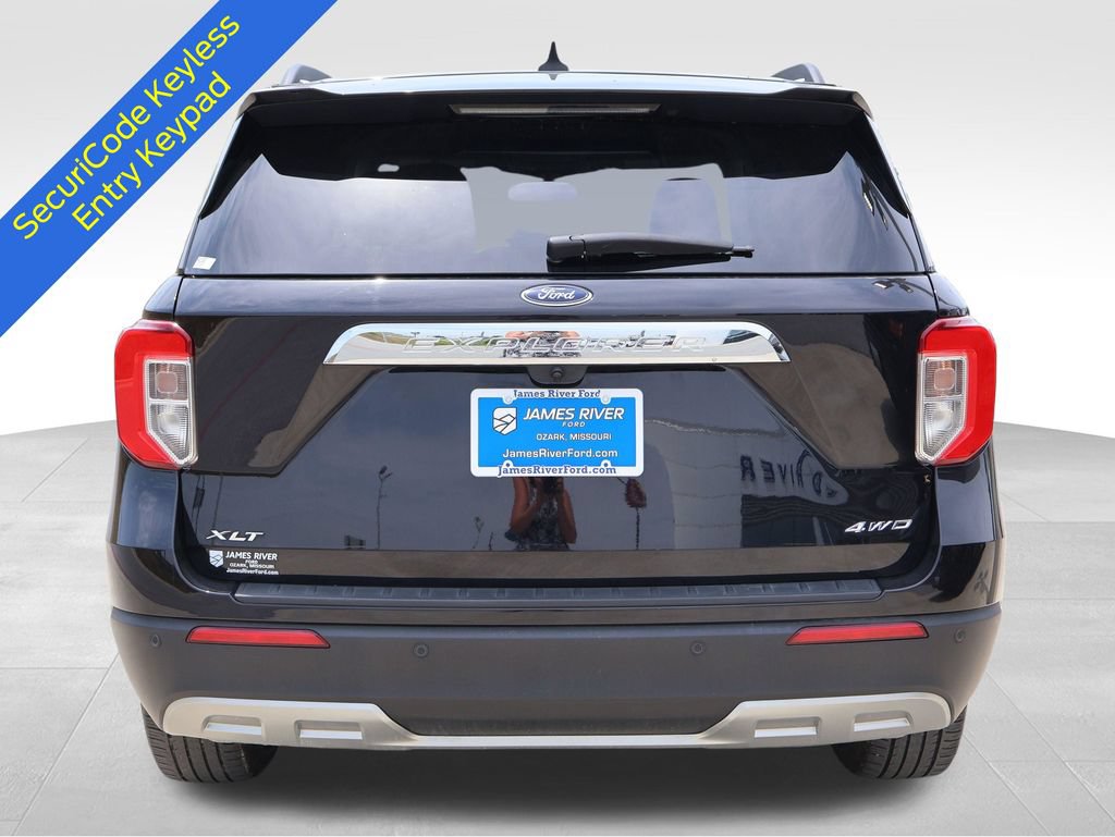 Certified 2024 Ford Explorer XLT w/ Equipment Group 202A AWD/4WD image 5