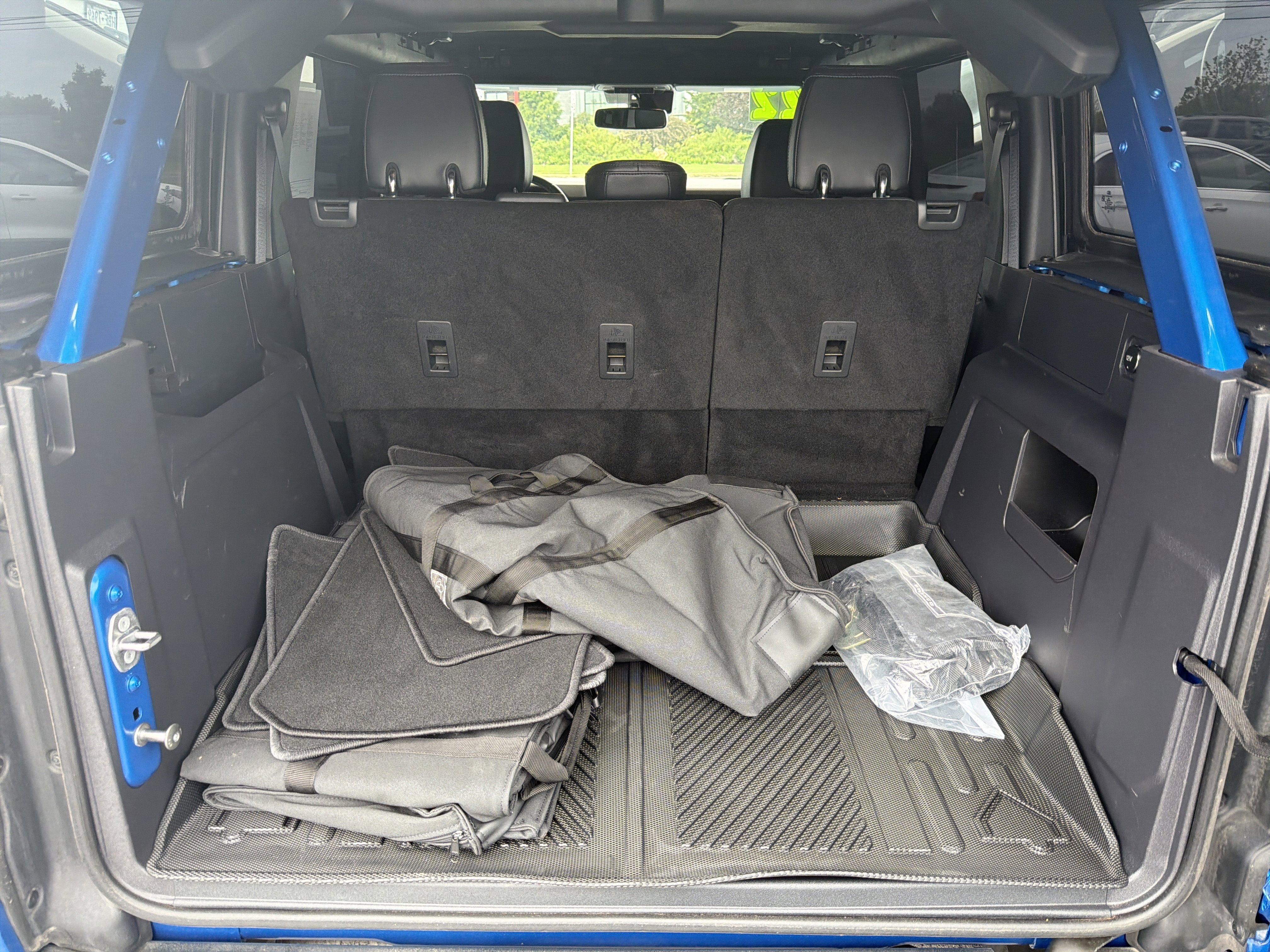Used 2022 Ford Bronco Wildtrak AWD/4WD image 5