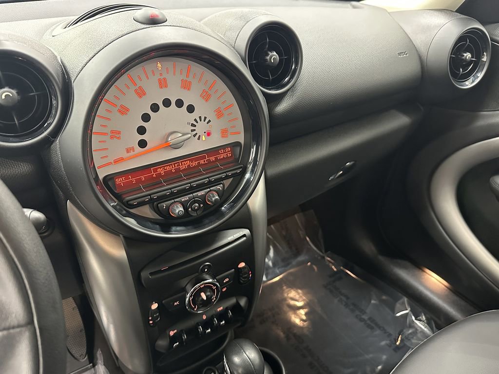 Used 2014 MINI Cooper Countryman image 29