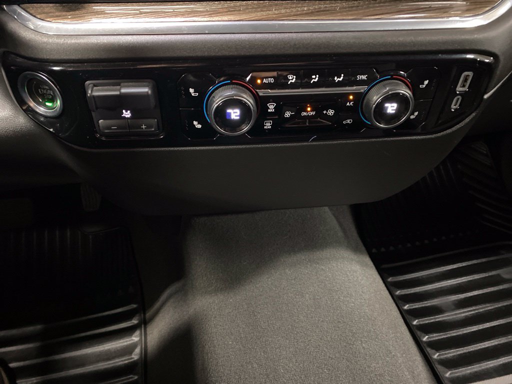 Used 2025 Chevrolet Silverado 1500 LT AWD/4WD image 39