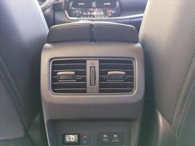 Used 2021 Nissan Rogue SL w/ Premium Package FWD image 18