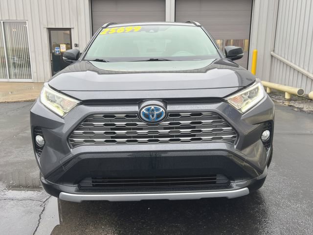 Used 2021 Toyota RAV4 XSE w/ XSE Grade Weather Package image 3