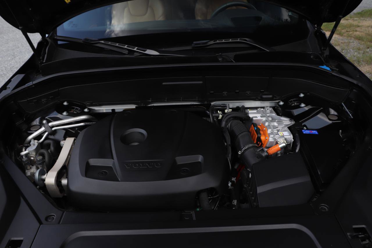 Used 2023 Volvo XC90 T8 Ultimate image 49