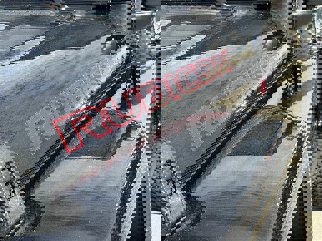 Used 2023 Jeep Wrangler Unlimited Rubicon w/ LED Lighting Group image 4