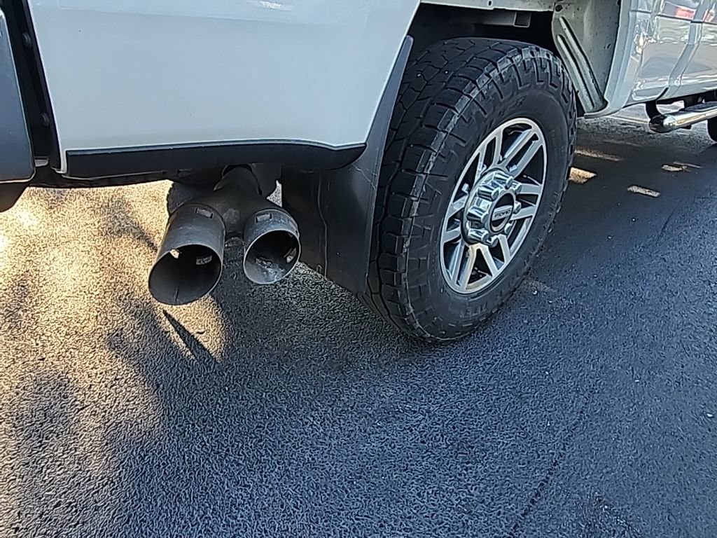 Used 2019 Ford F250 Lariat w/ Lariat Value Package AWD/4WD image 8