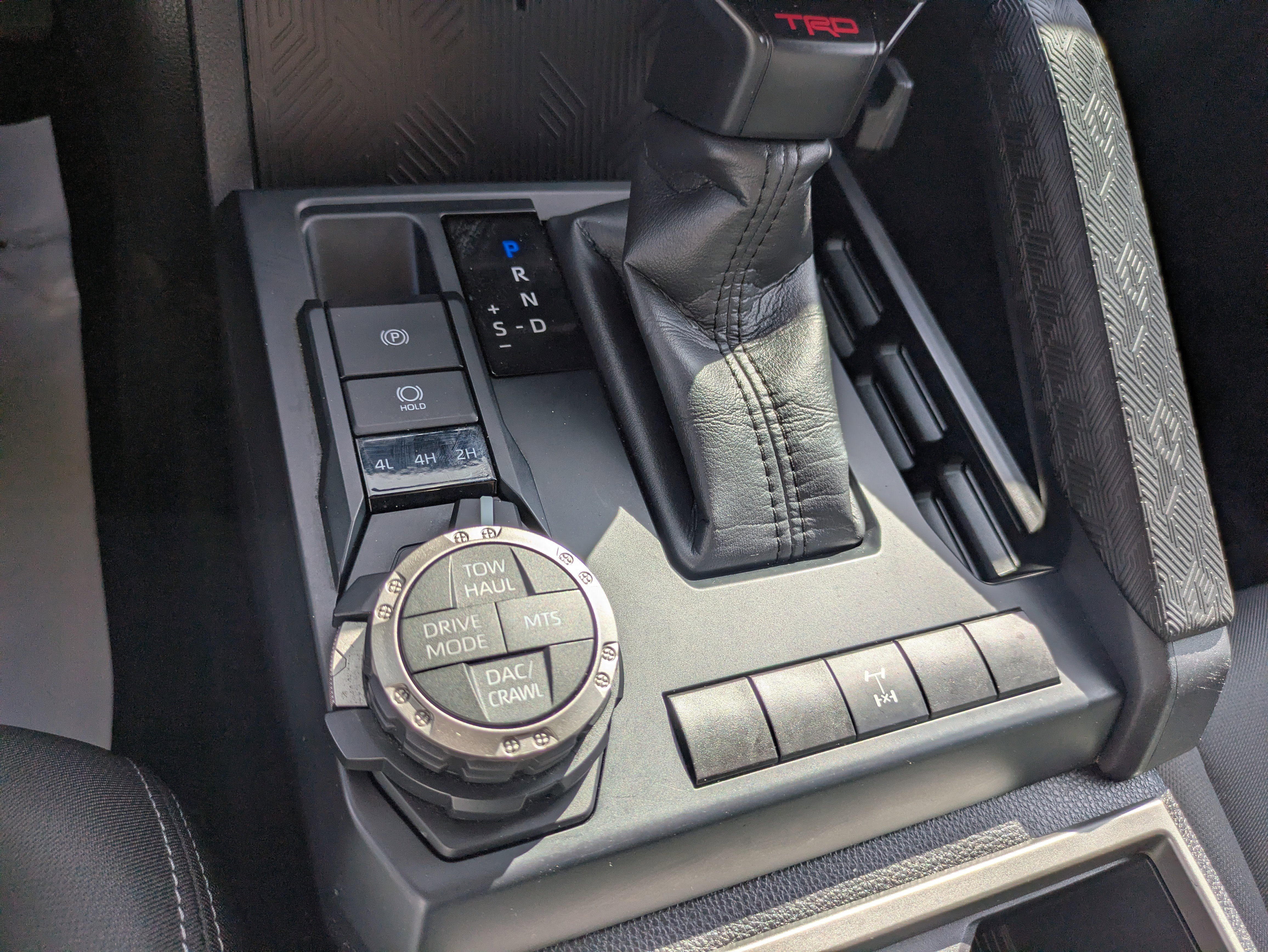 Used 2024 Toyota Tacoma TRD Off-Road image 16