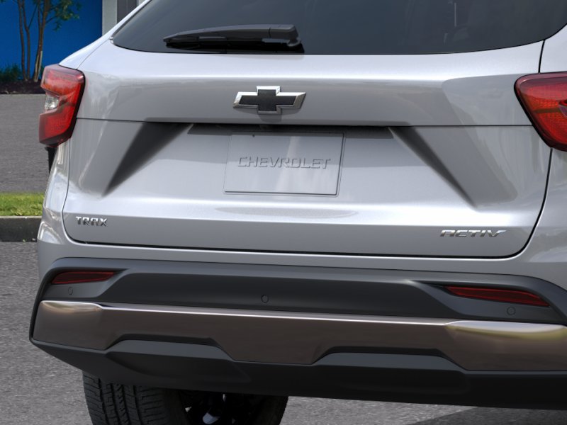 New 2026 Chevrolet Trax ACTIV w/ Sunroof Package FWD image 16