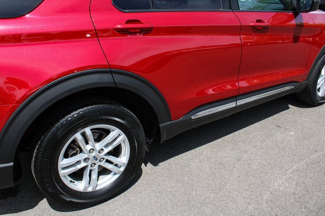 Used 2022 Ford Explorer XLT w/ Equipment Group 202A image 49