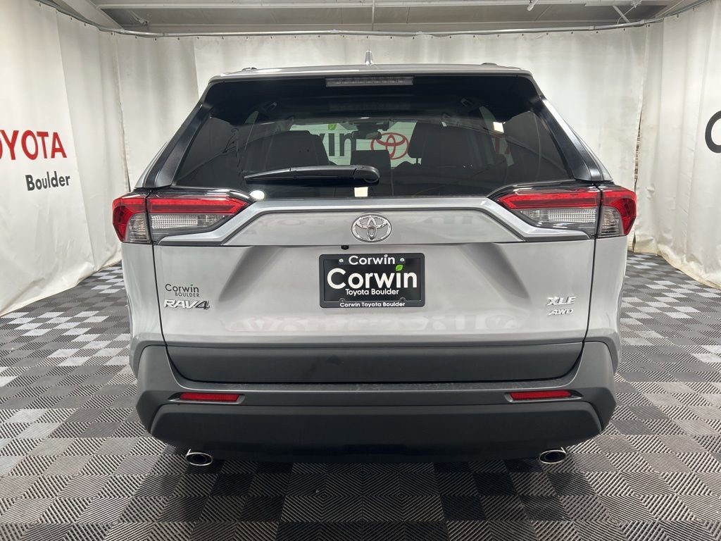 Used 2025 Toyota RAV4 XLE Premium image 5