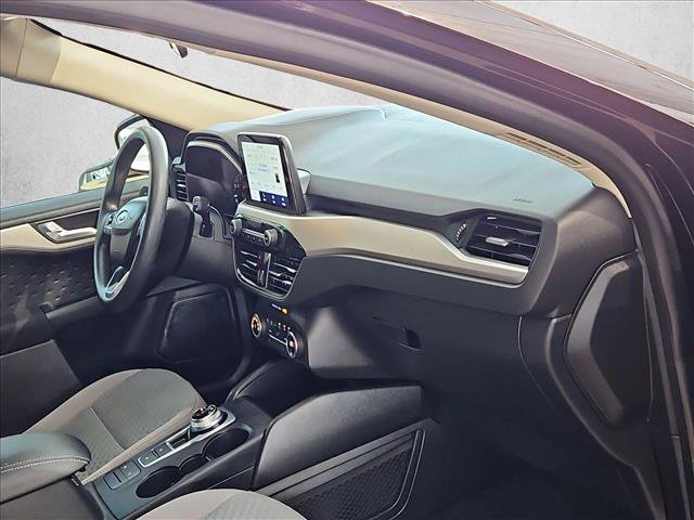 Used 2020 Ford Escape SE FWD image 19
