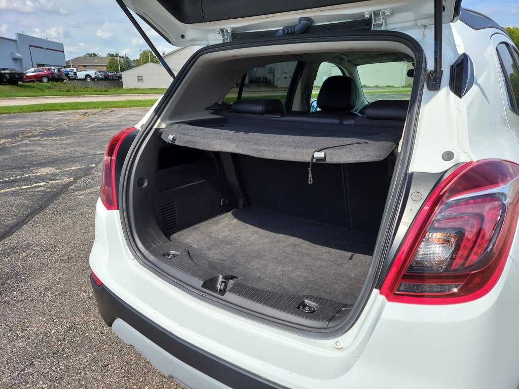 Used 2017 Buick Encore Preferred image 36