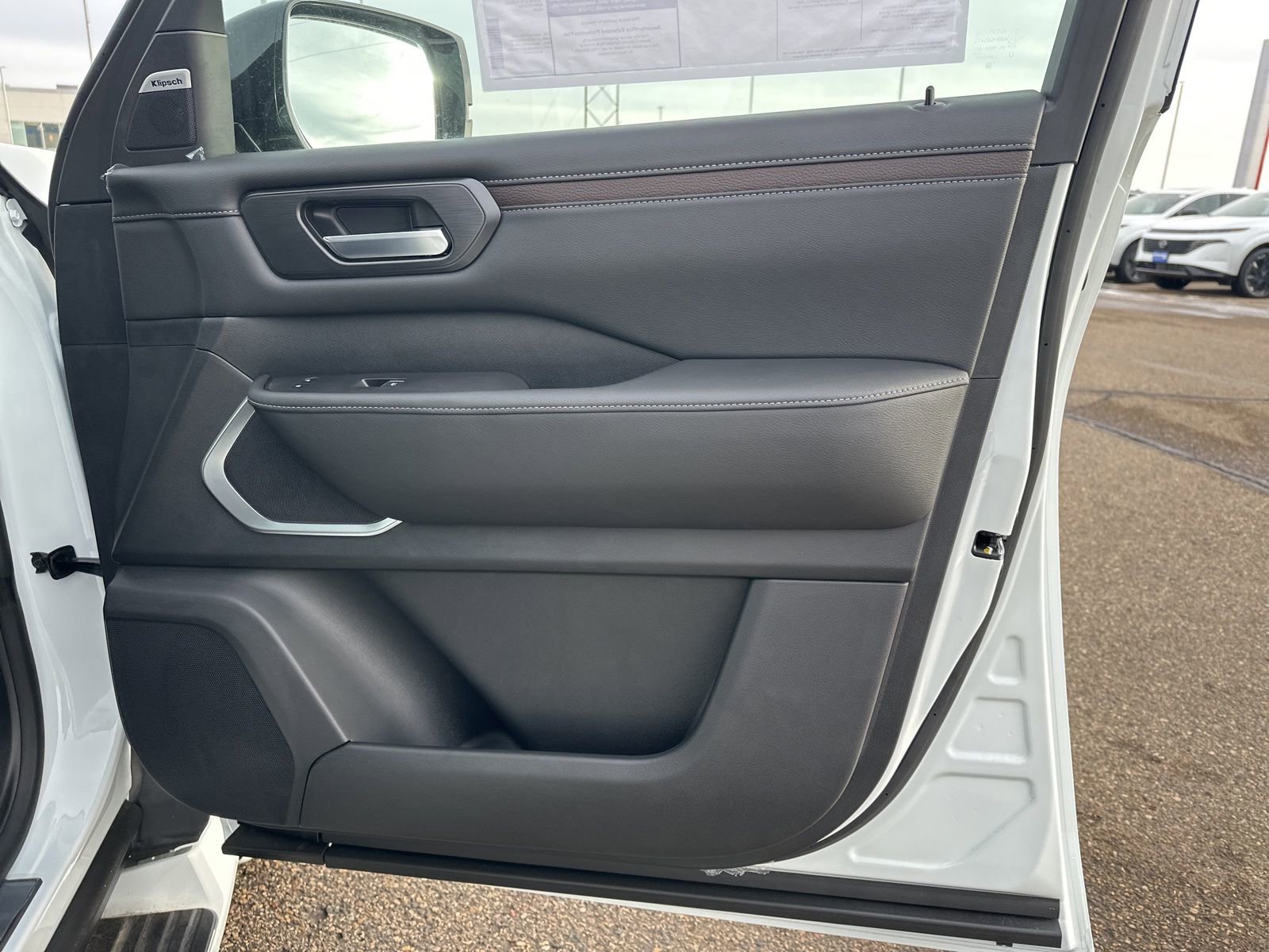 New 2026 Nissan Armada Platinum Reserve image 44
