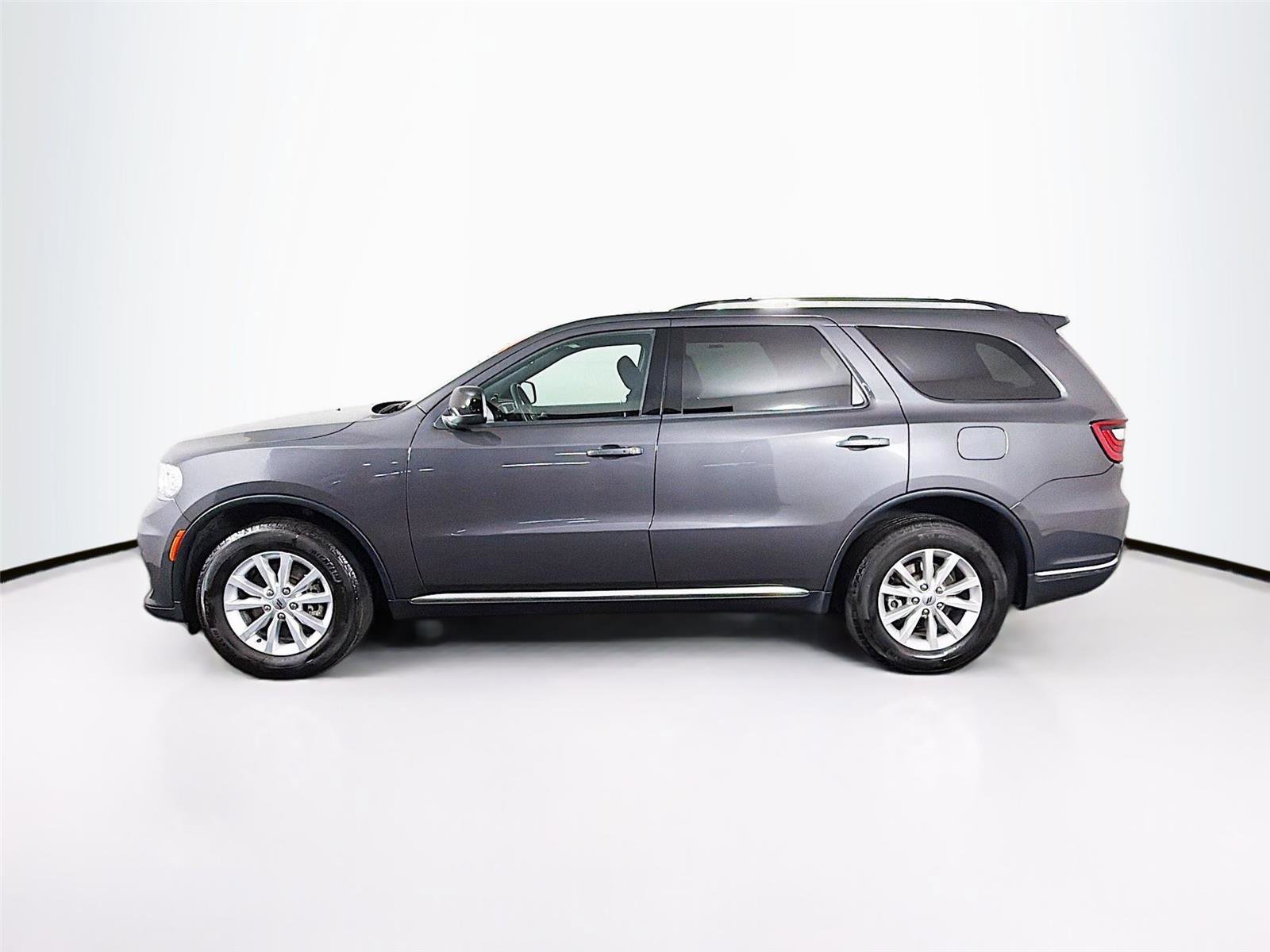 Used 2024 Dodge Durango SXT AWD/4WD image 4