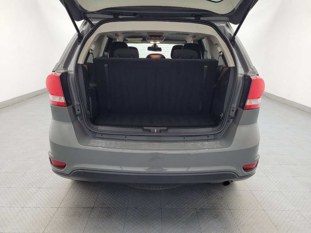 Used 2019 Dodge Journey SE w/ Connectivity Group image 29