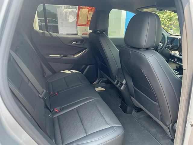 Used 2026 Chevrolet Equinox LT w/ Convenience Package II AWD/4WD image 14