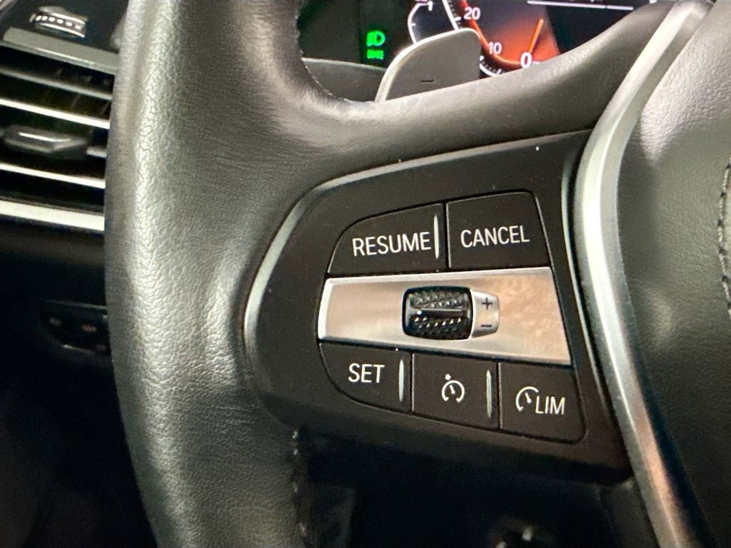 Used 2019 BMW X5 xDrive40i w/ Premium Package 2 image 11