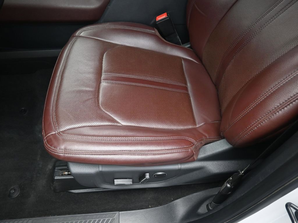 Used 2024 Ford Expedition Limited image 10
