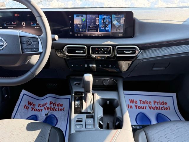 New 2026 Nissan Sentra SR w/ SR Premium Package image 24