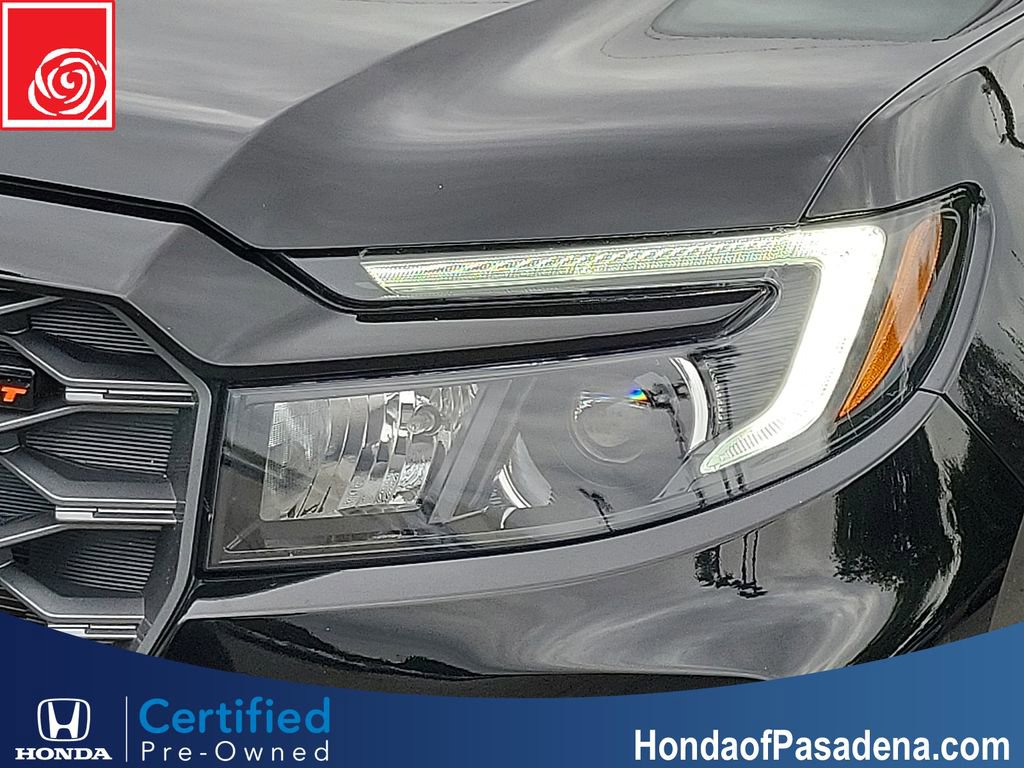 Certified 2025 Honda Ridgeline TrailSport image 30