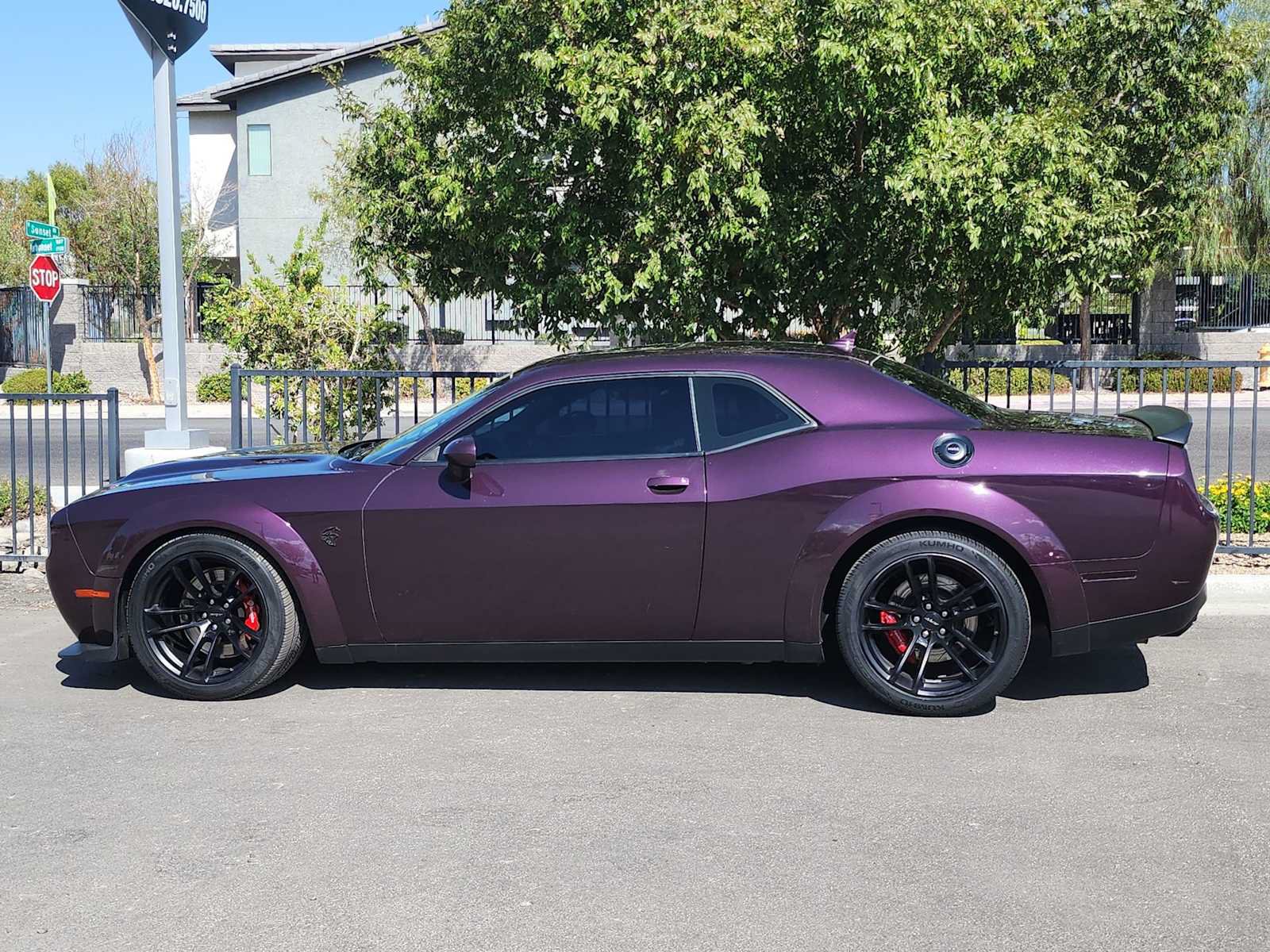 Used 2020 Dodge Challenger SRT Hellcat Redeye RWD image 5