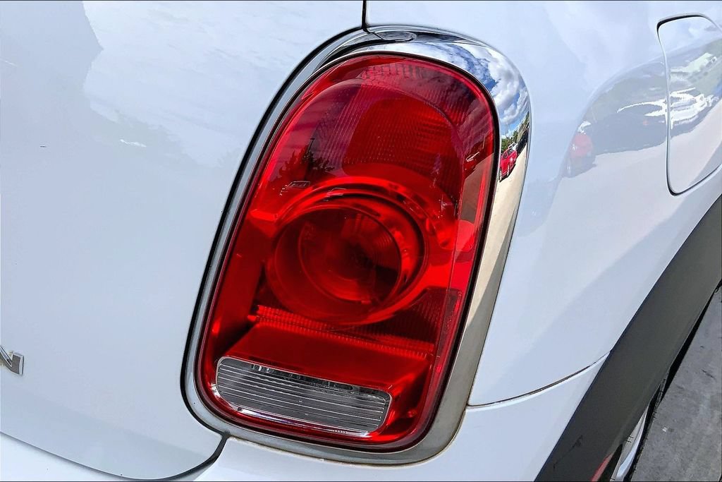 Used 2019 MINI Cooper Countryman w/ Storage Package FWD image 26