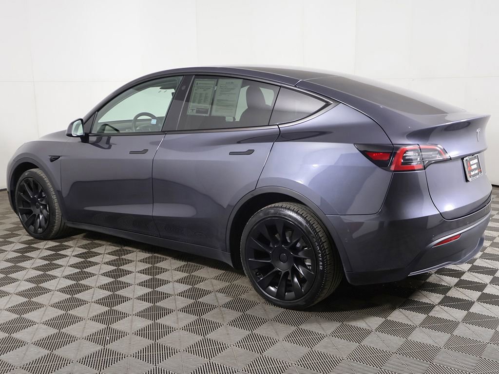 Used 2022 Tesla Model Y Long Range AWD/4WD image 14